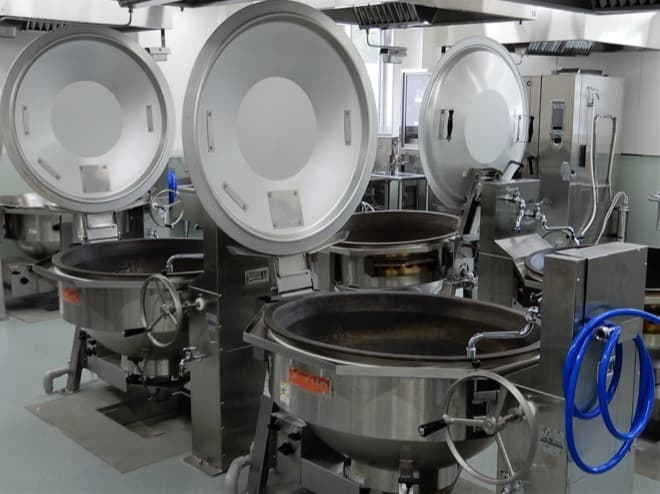 給食サービス業界のDX導入事例を紹介